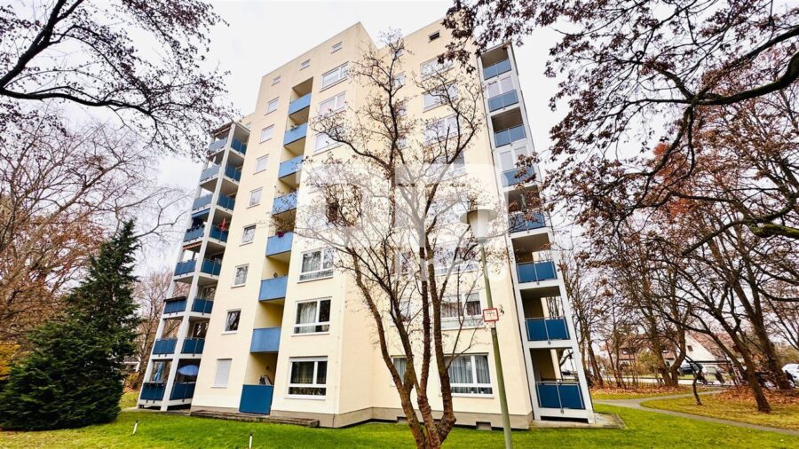 (R)eserviert!Gepflegte Dreizimmerwohnung mit Balkon in infrastrukturell günstiger Lage - Rückansicht